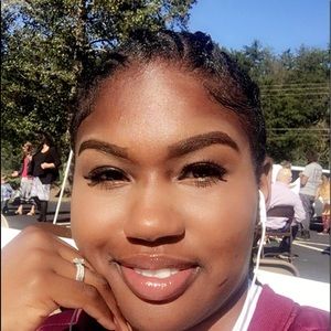 Meet your Posher, Chynna